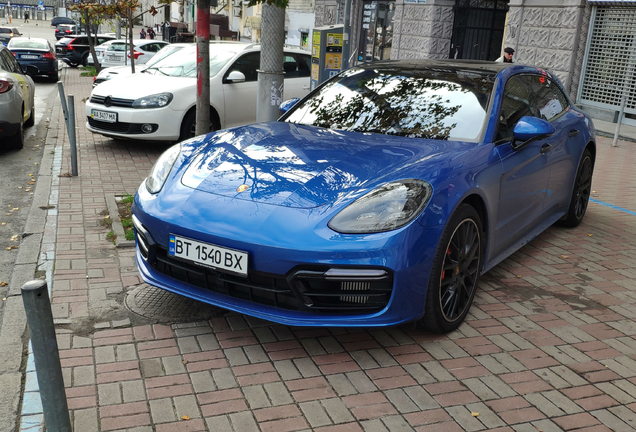 Porsche 971 Panamera Turbo Sport Turismo