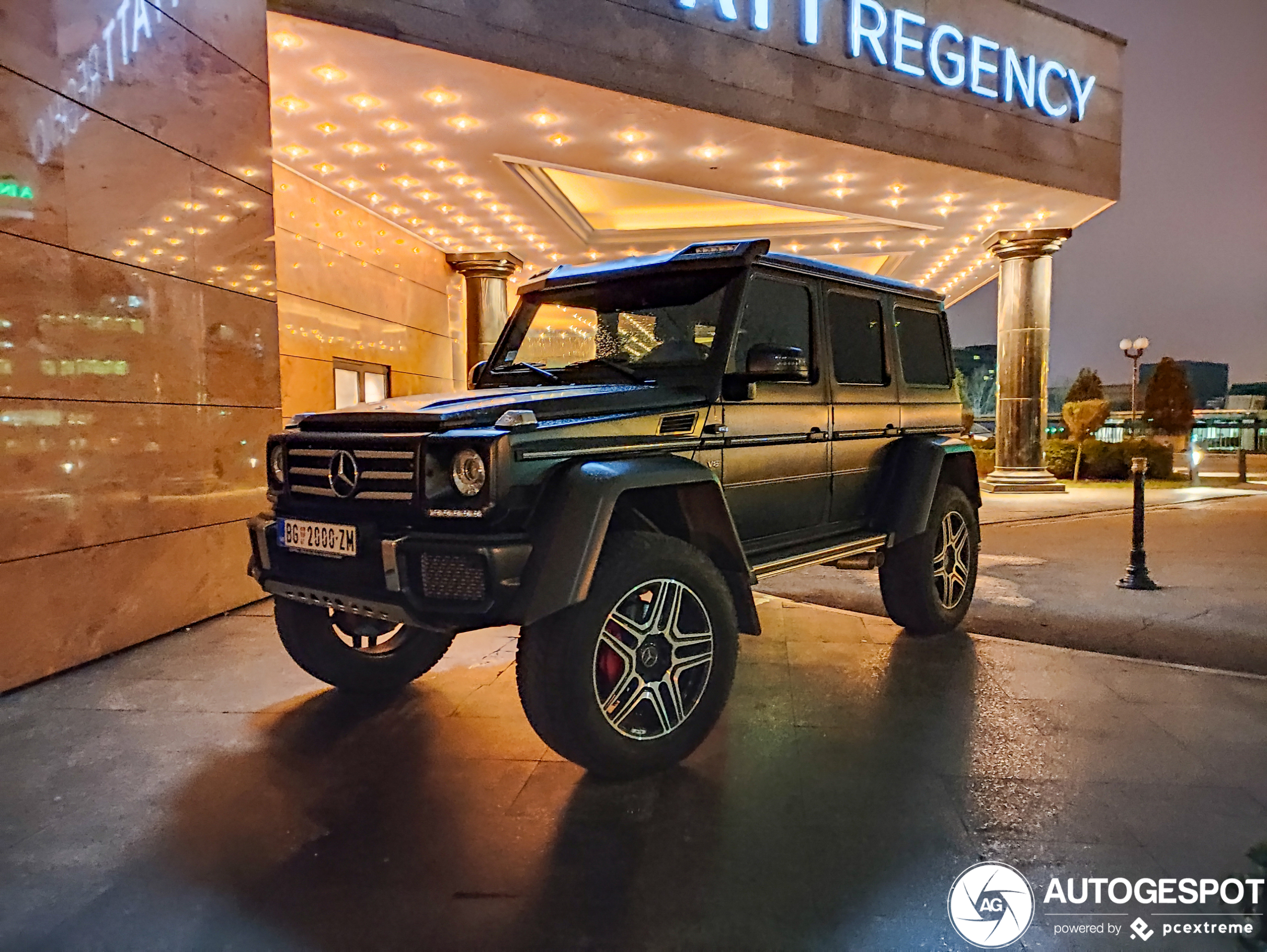 Mercedes-Benz G 500 4X4²