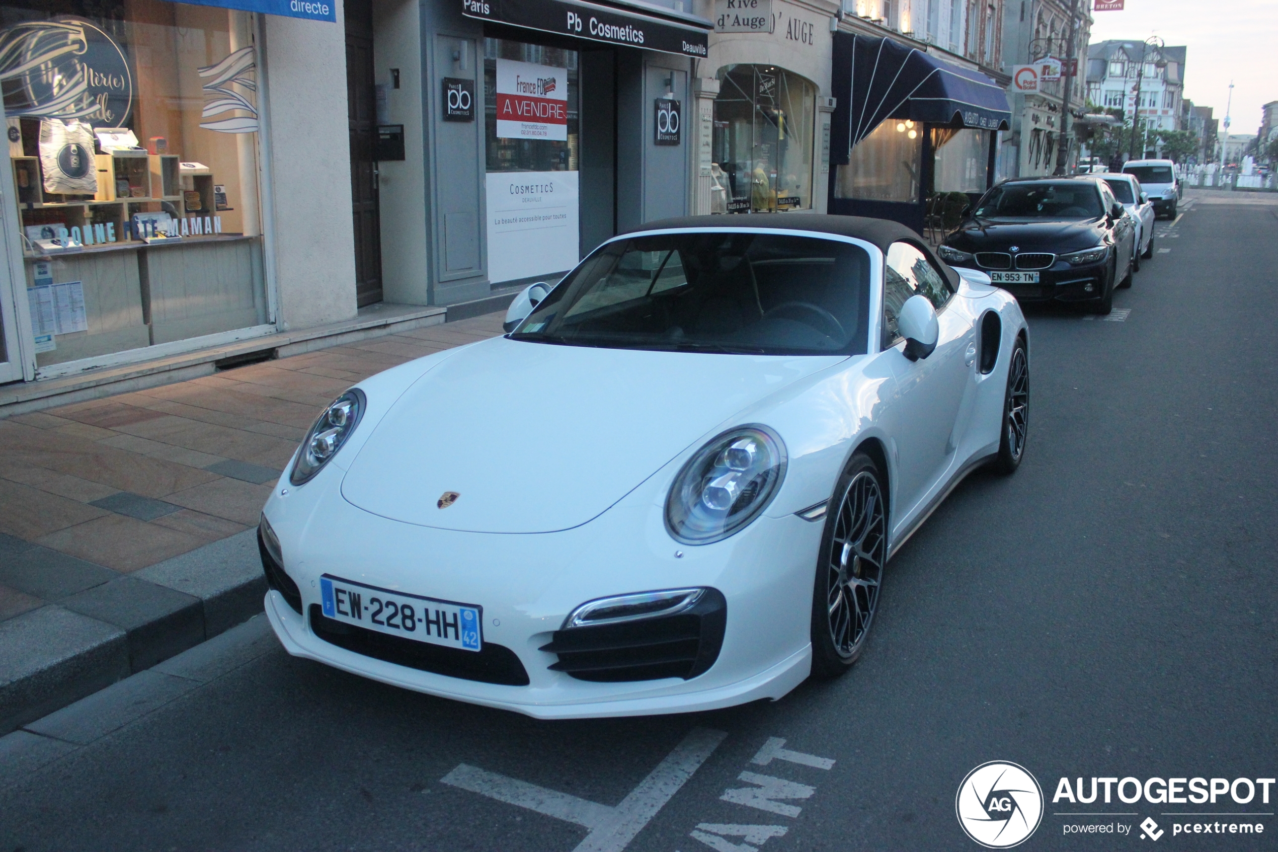 Porsche 991 Turbo S Cabriolet MkI