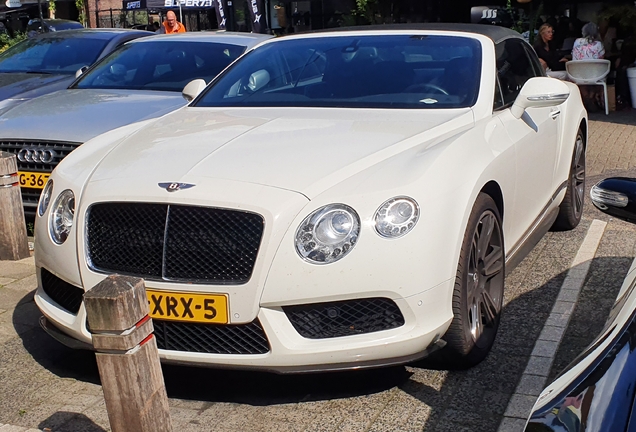 Bentley Continental GTC V8