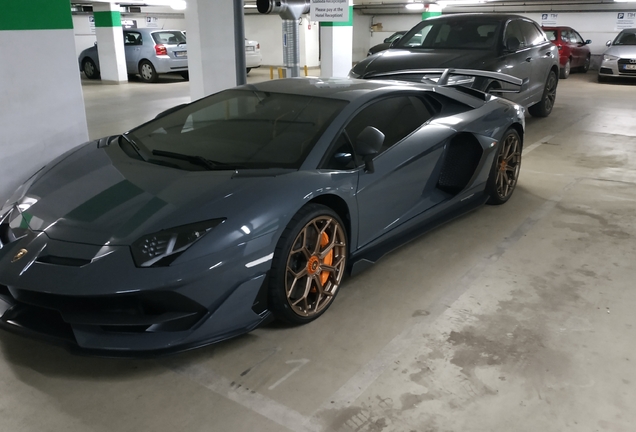 Lamborghini Aventador LP770-4 SVJ