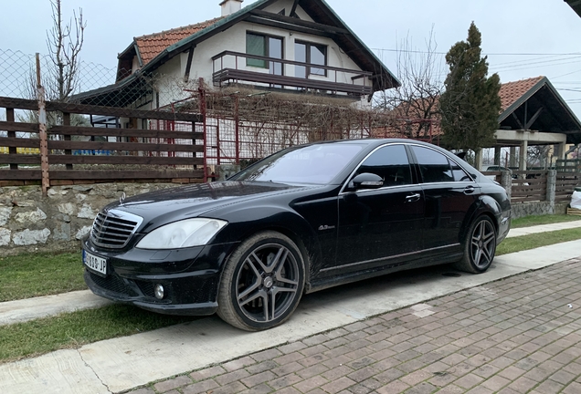 Mercedes-Benz S 63 AMG W221