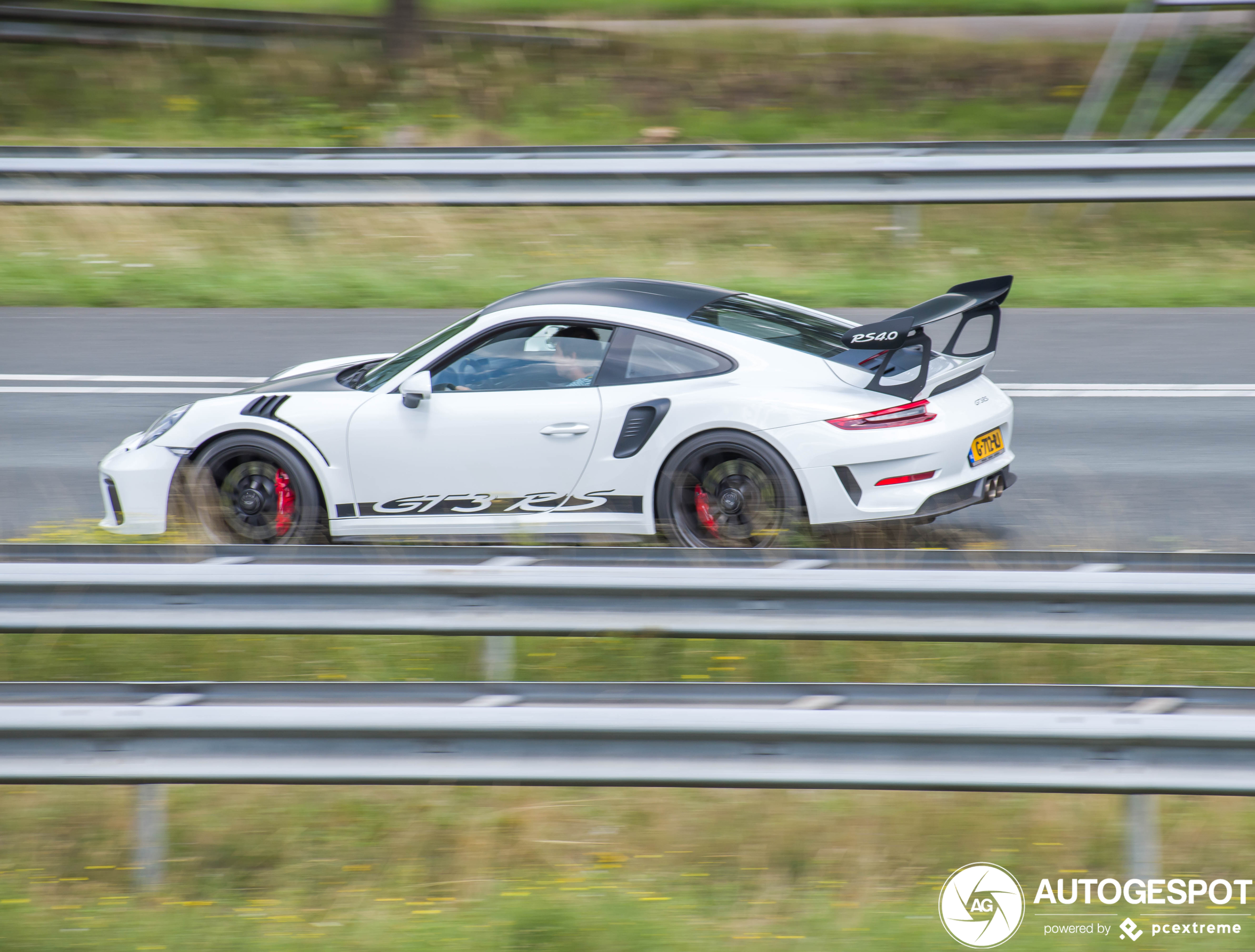 Porsche 991 GT3 RS MkII Weissach Package