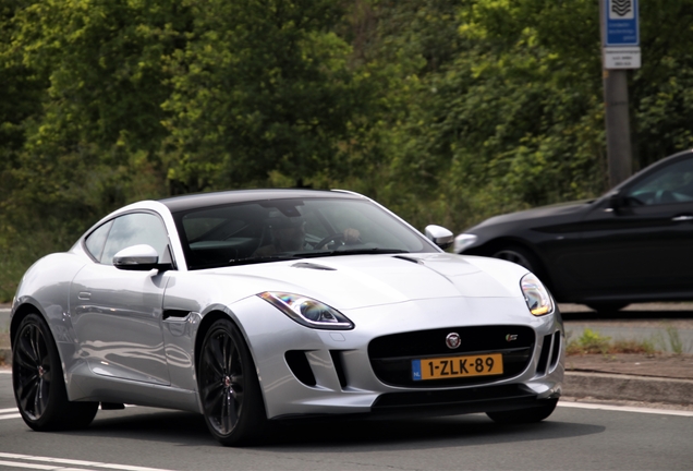 Jaguar F-TYPE S Coupé