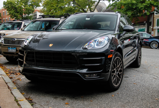 Porsche 95B Macan Turbo