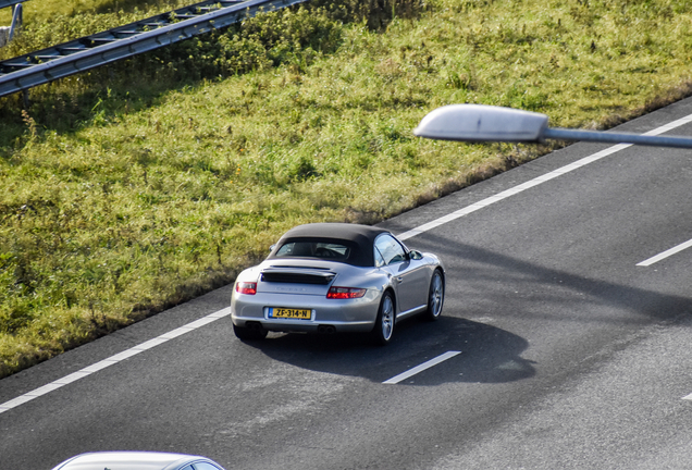 Porsche 997 Carrera 4S Cabriolet MkII