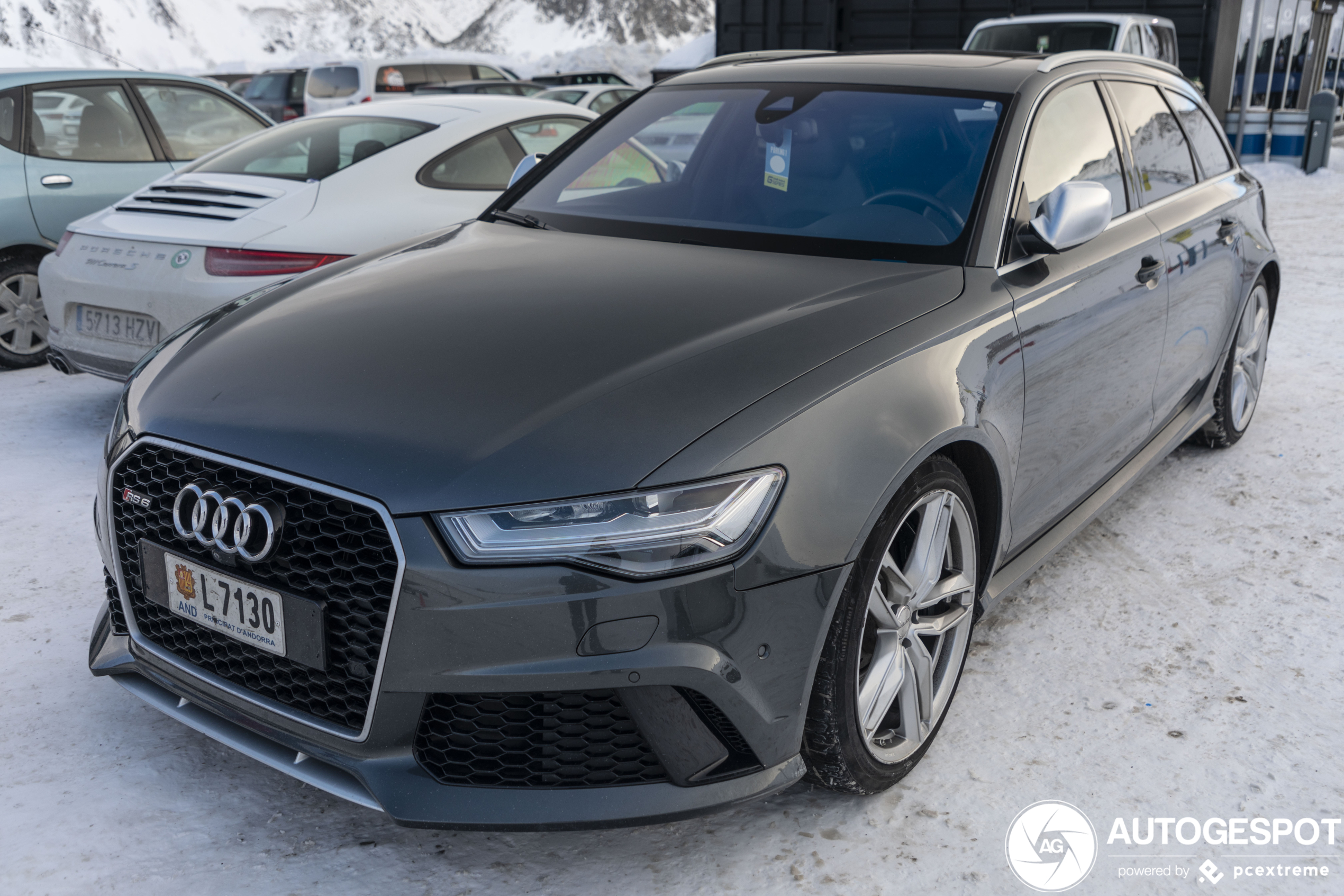 Audi RS6 Avant C7 2015