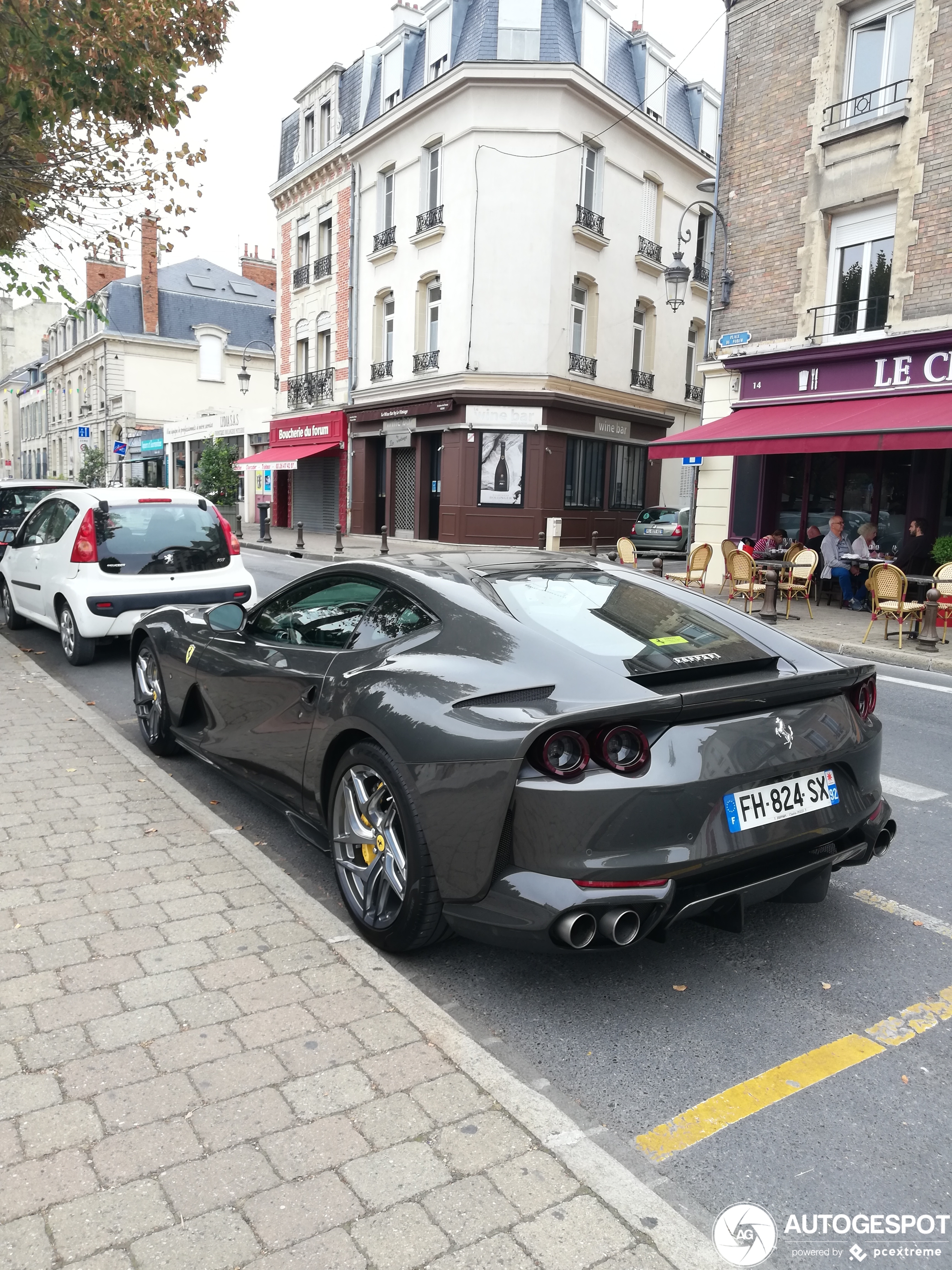 Ferrari 812 Superfast