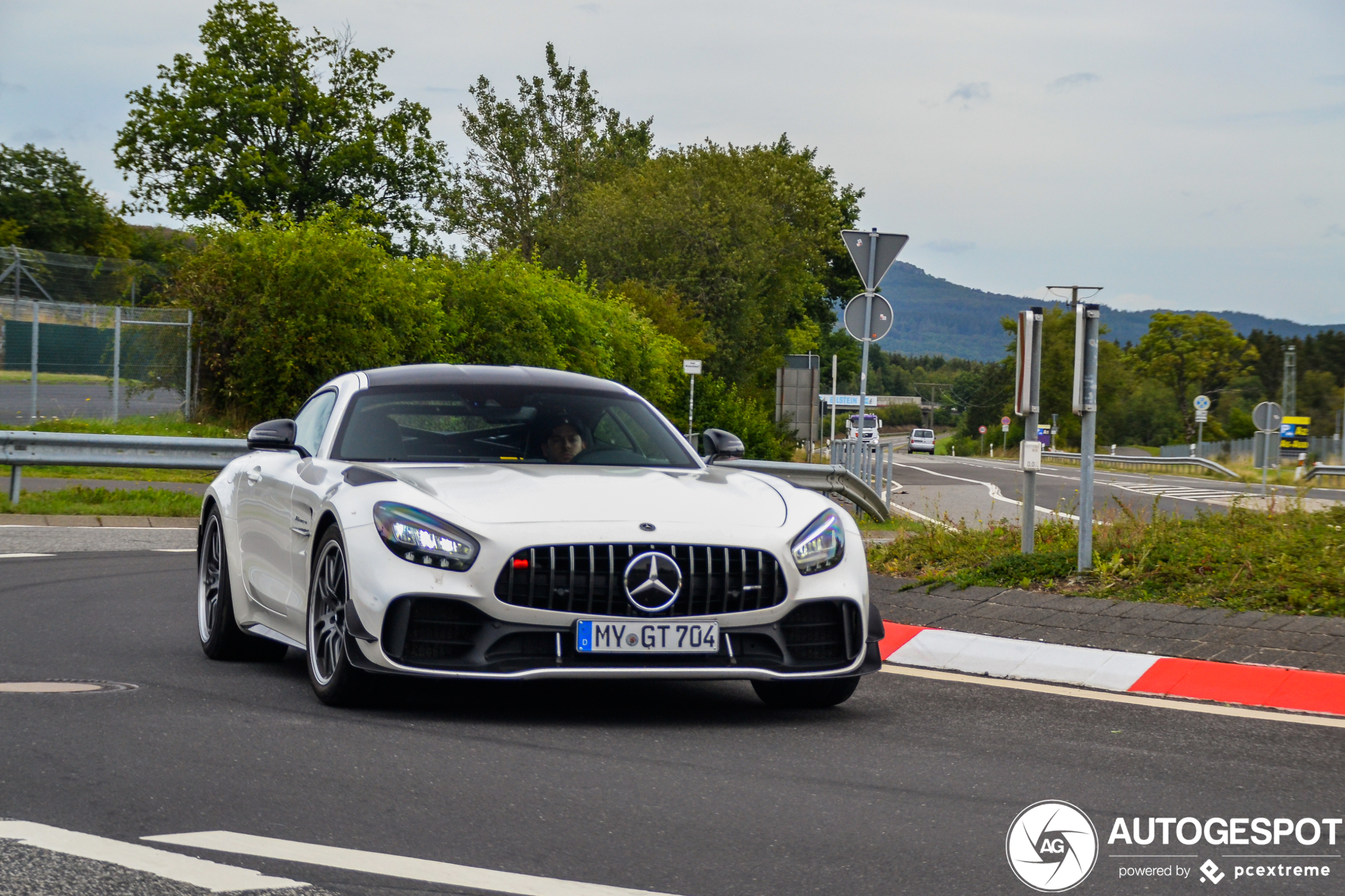 Mercedes-AMG Renntech GT R Pro C190