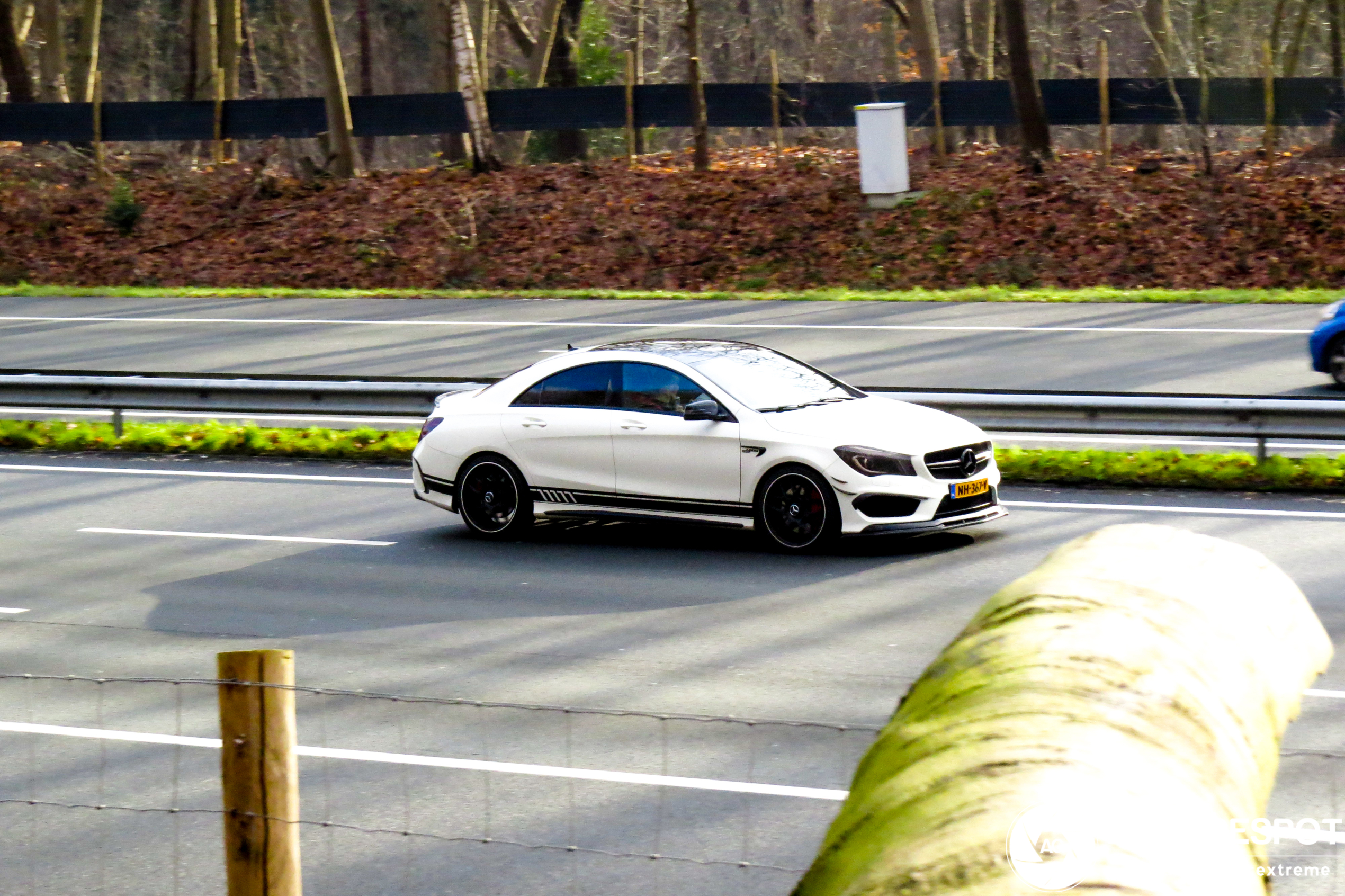 Mercedes-Benz CLA 45 AMG C117