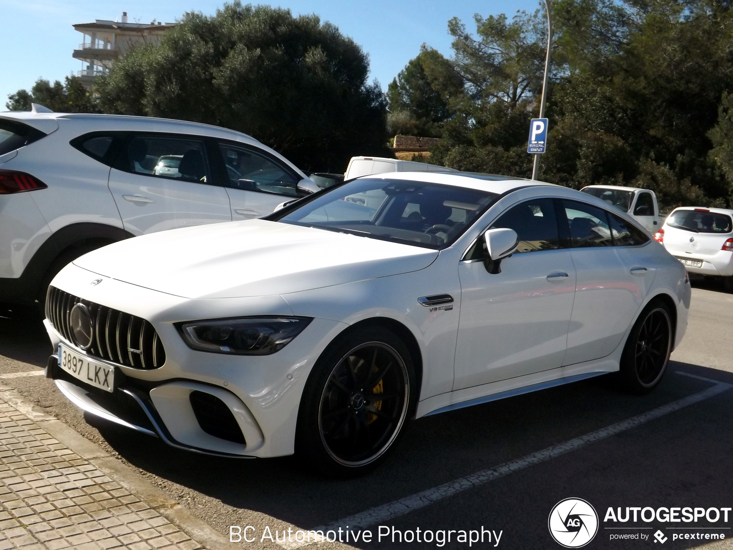 Mercedes-AMG GT 63 S X290