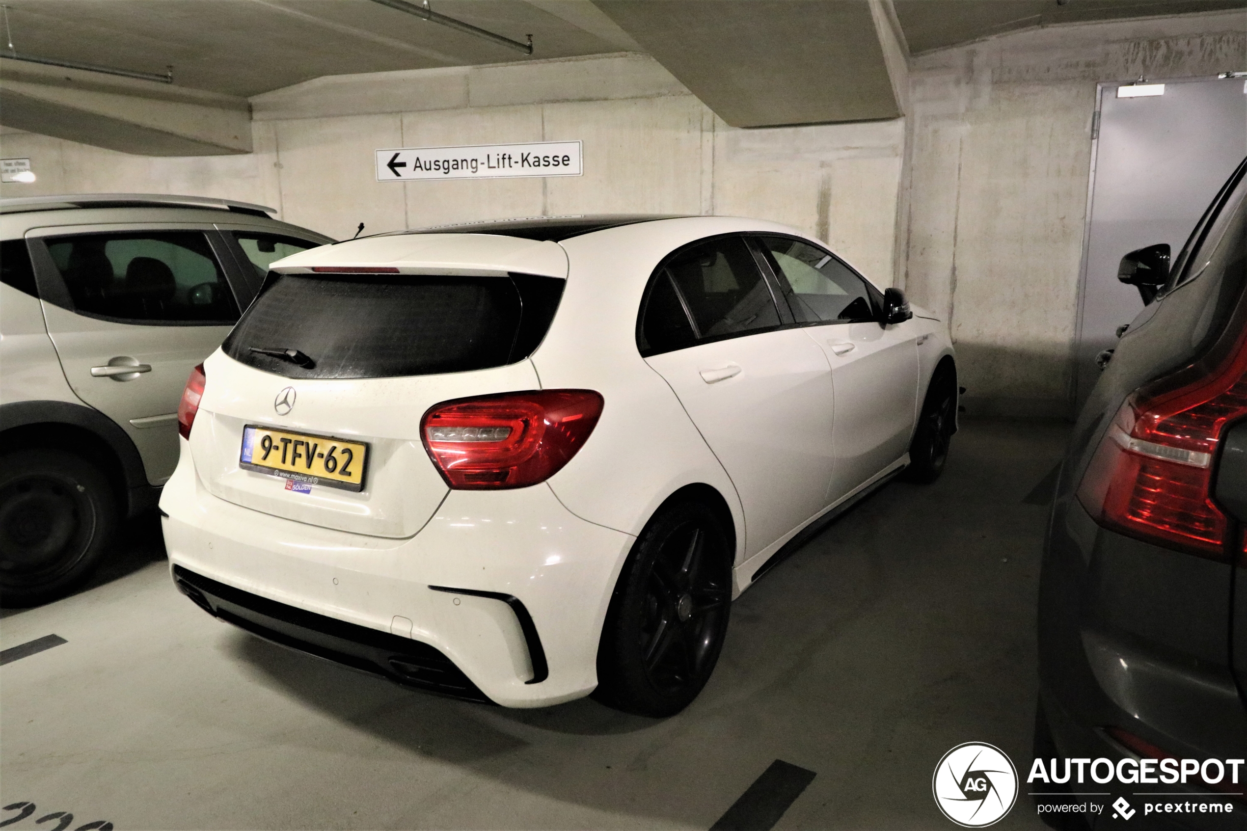 Mercedes-Benz A 45 AMG