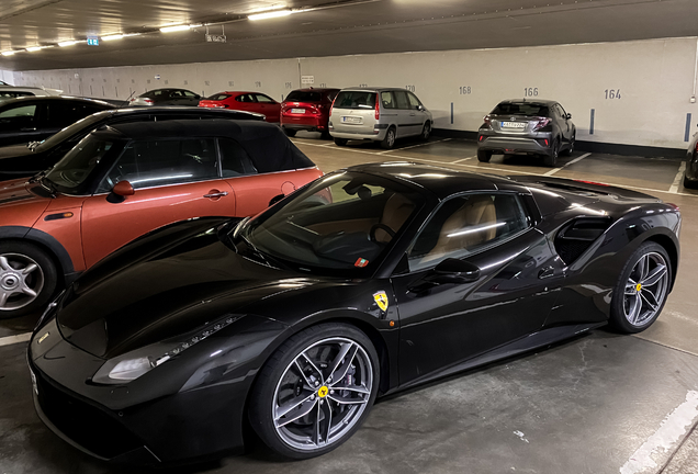 Ferrari 488 Spider