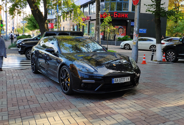 Porsche 971 Panamera Turbo S E-Hybrid Sport Turismo