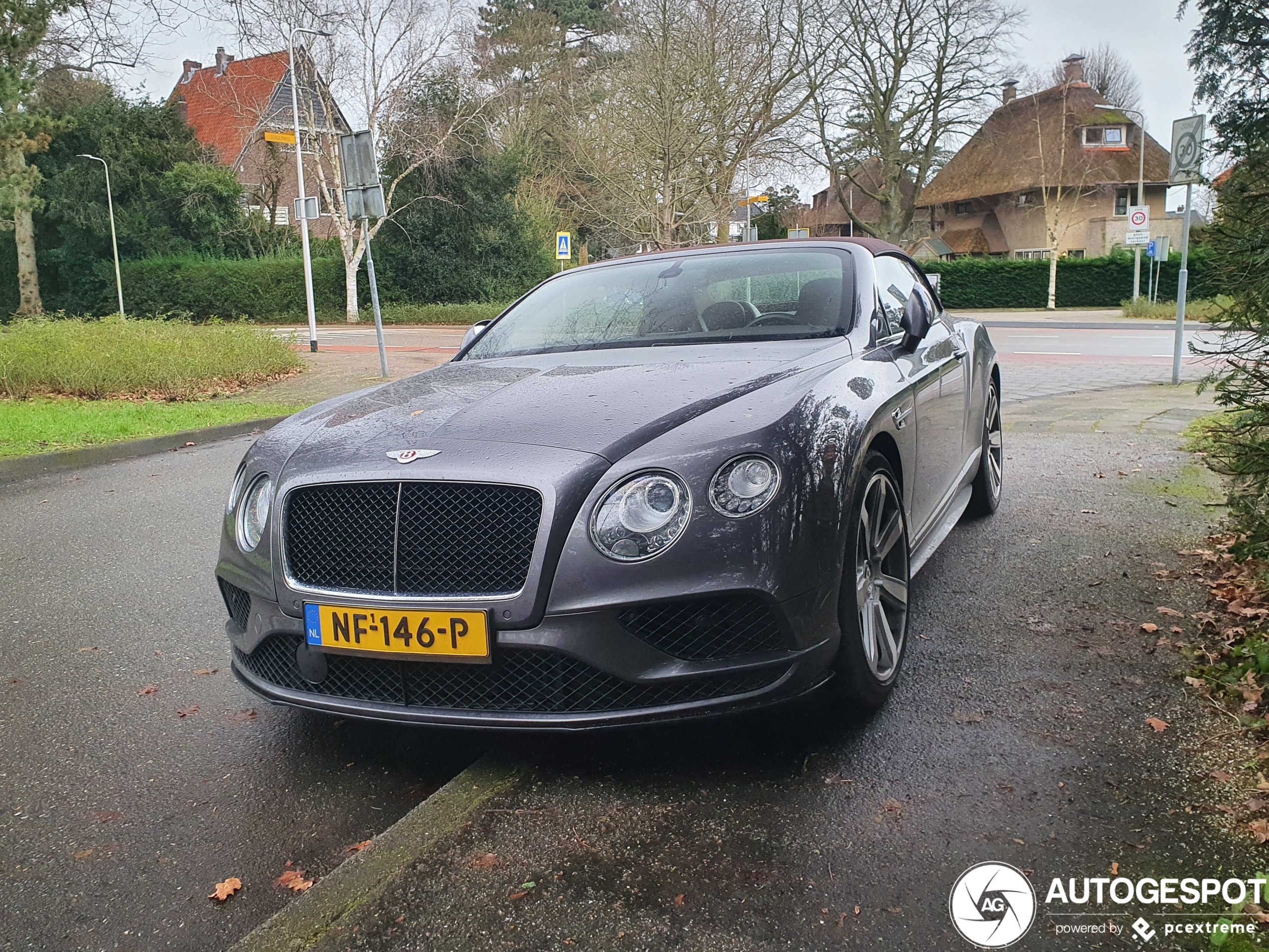 Bentley Continental GTC V8 S 2016