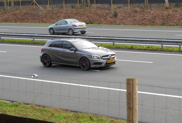 Mercedes-Benz A 45 AMG