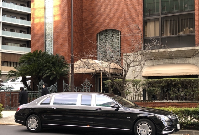 Mercedes-Maybach S 650 Pullman VV222