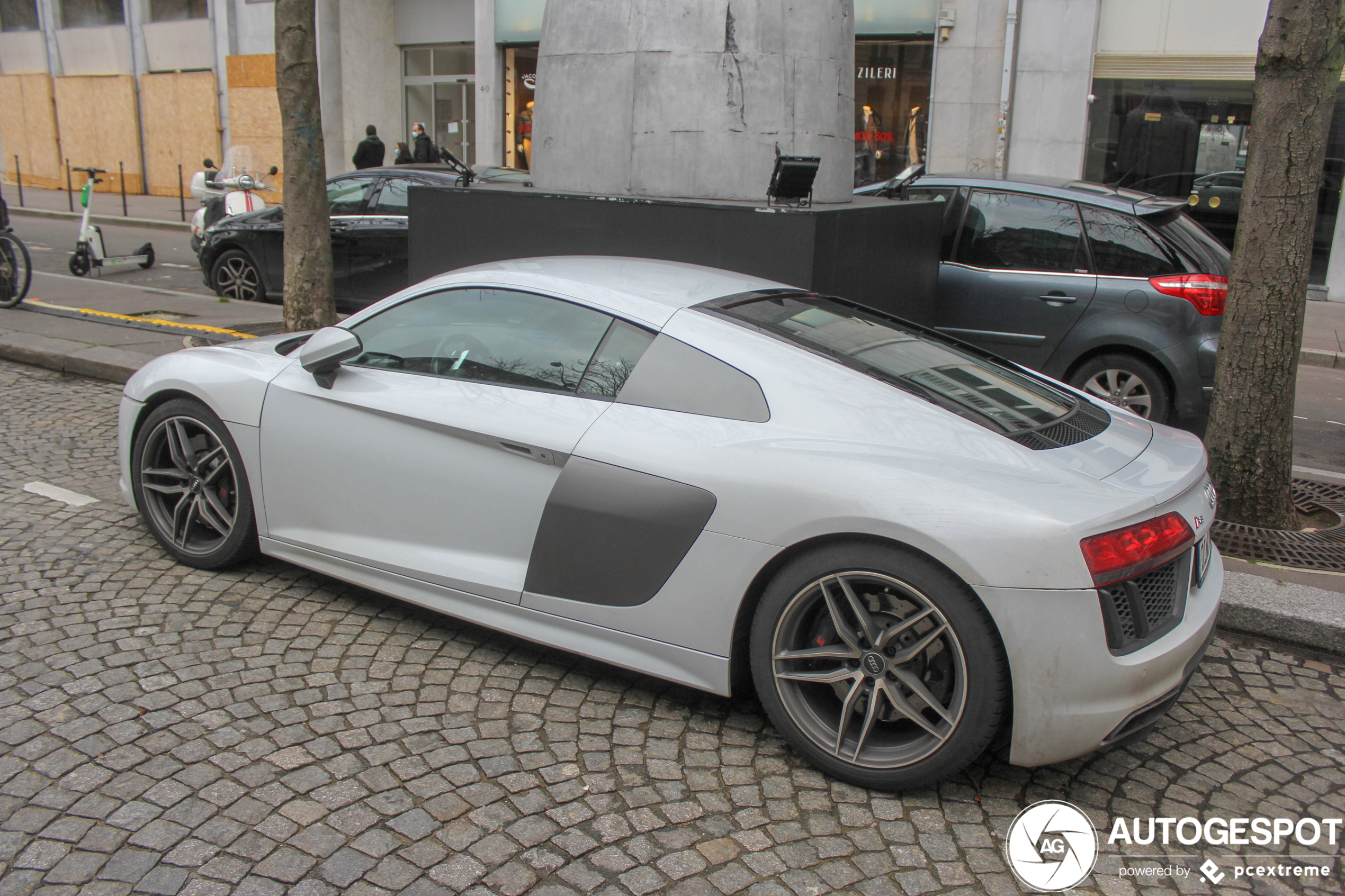 Audi R8 V10 2015