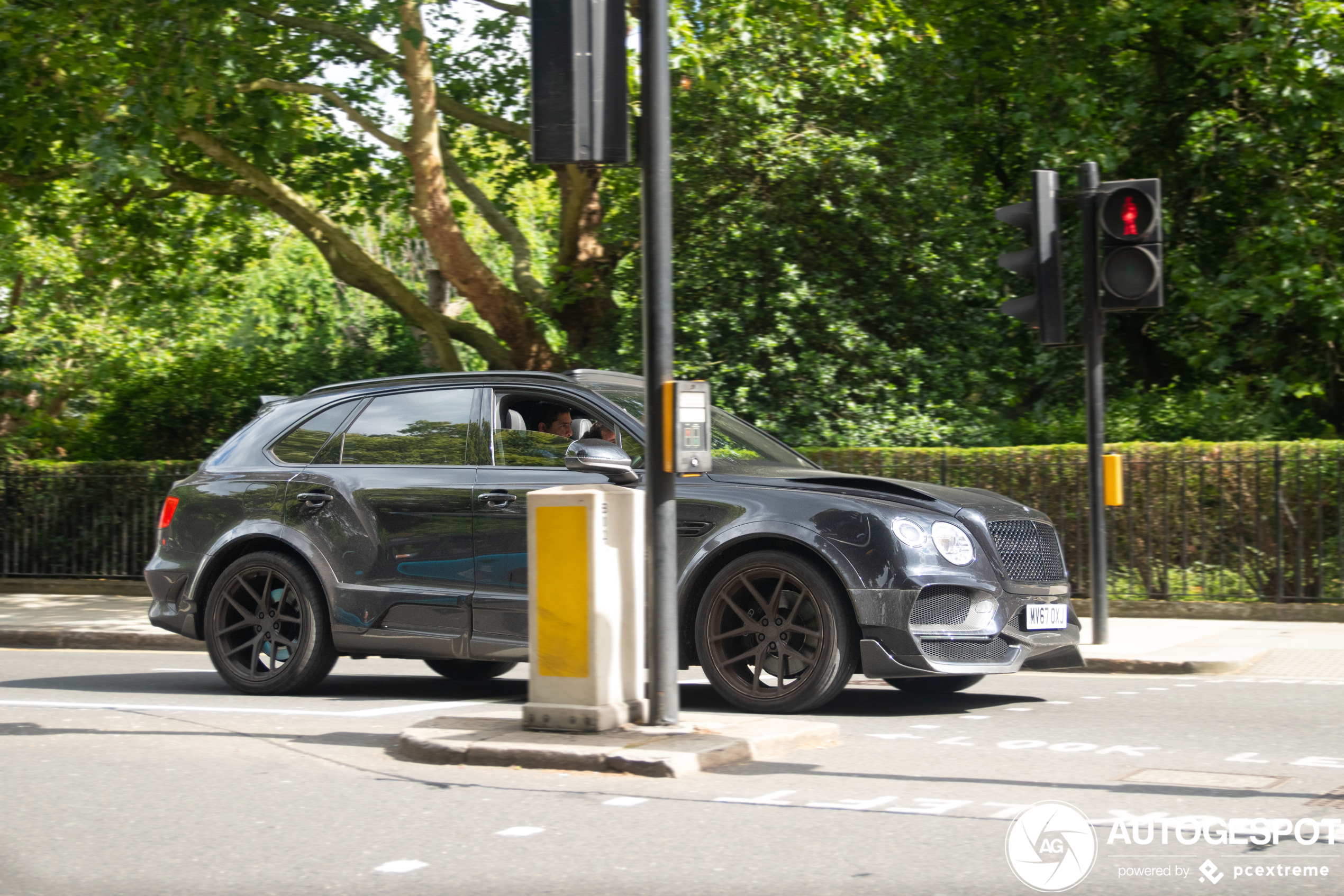 Bentley Bentayga Onyx Concept GTX