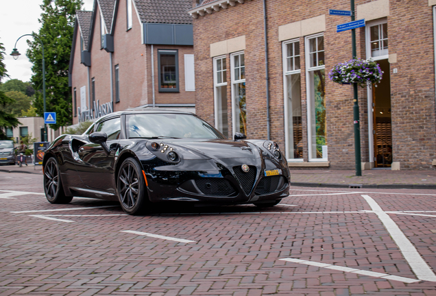 Alfa Romeo 4C Coupé