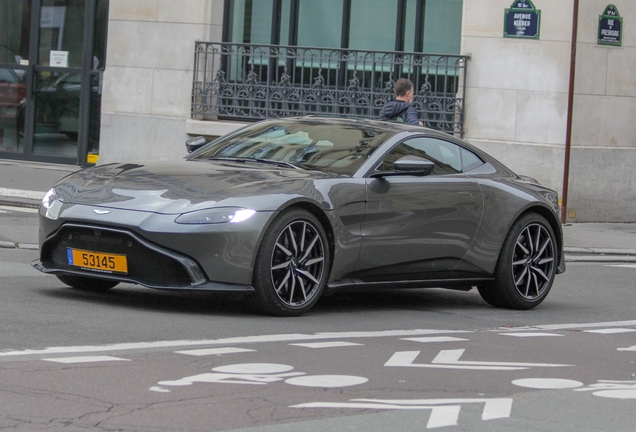 Aston Martin V8 Vantage 2018