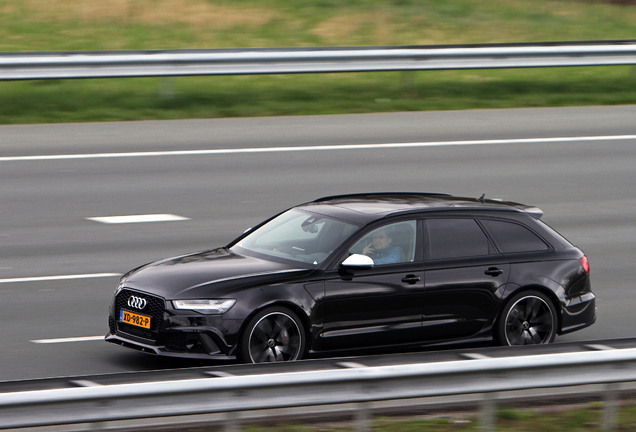 Audi RS6 Avant C7 2015