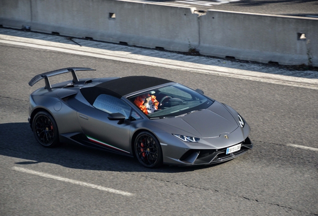 Lamborghini Huracán LP640-4 Performante Spyder