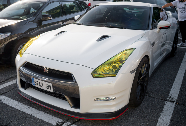 Nissan GT-R 2014