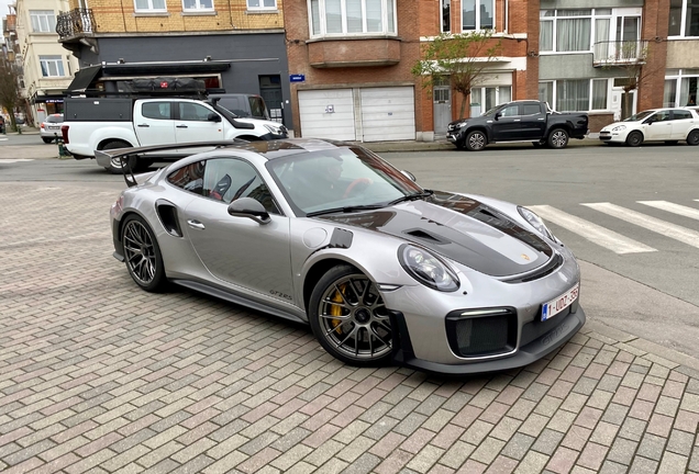 Porsche 991 GT2 RS Weissach Package