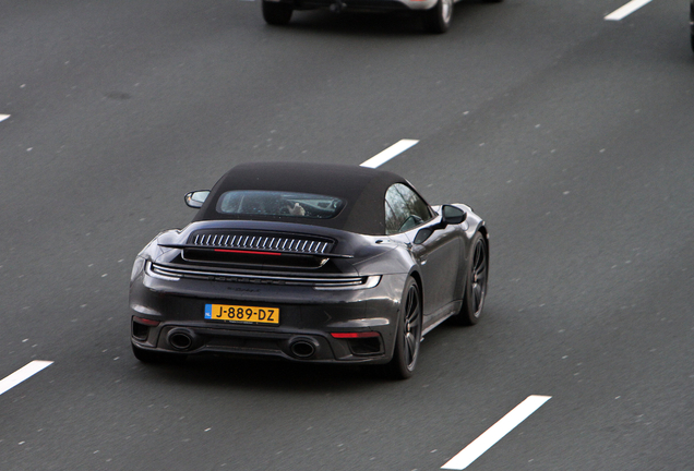 Porsche 992 Turbo S Cabriolet