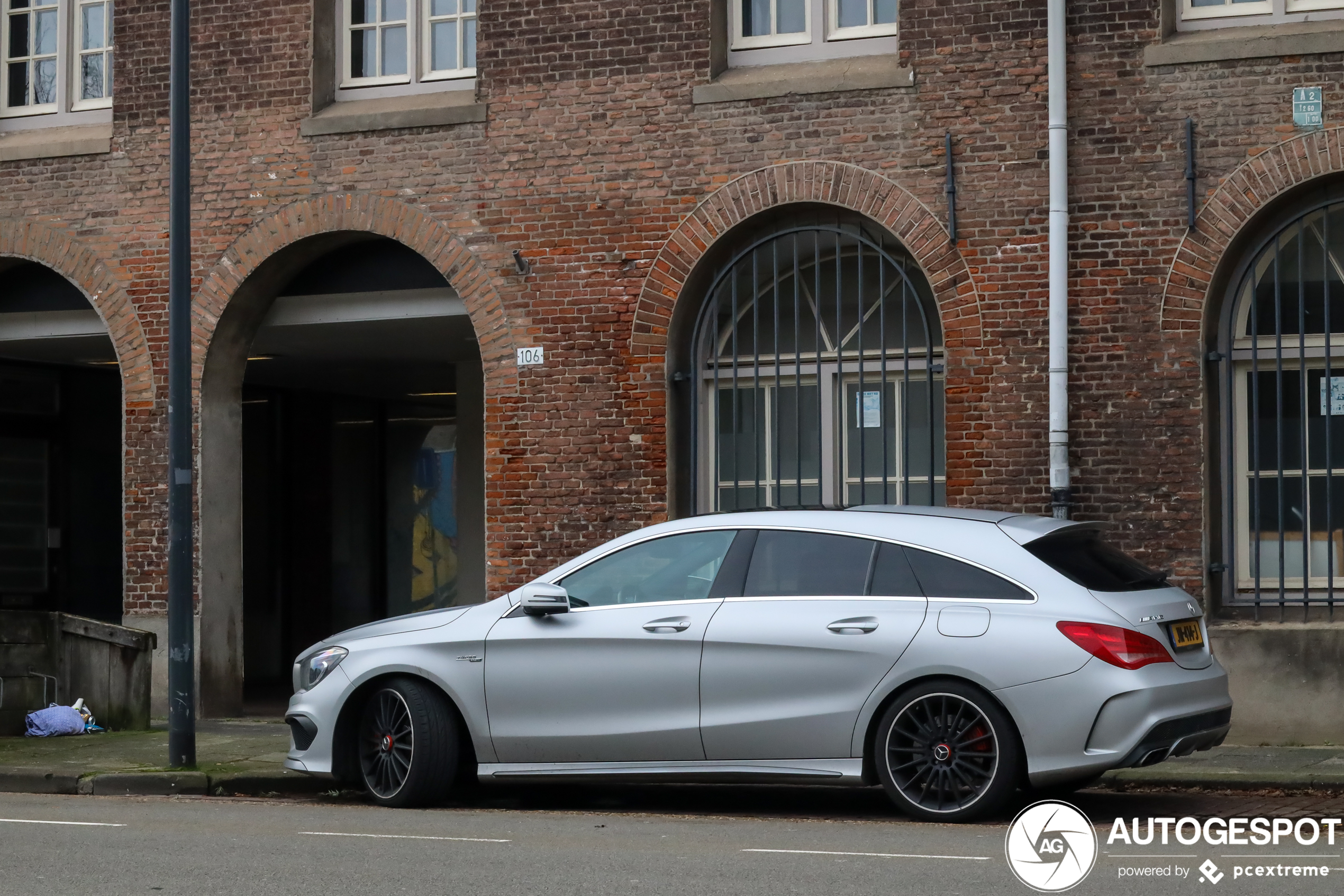 Mercedes-AMG CLA 45 Shooting Brake X117