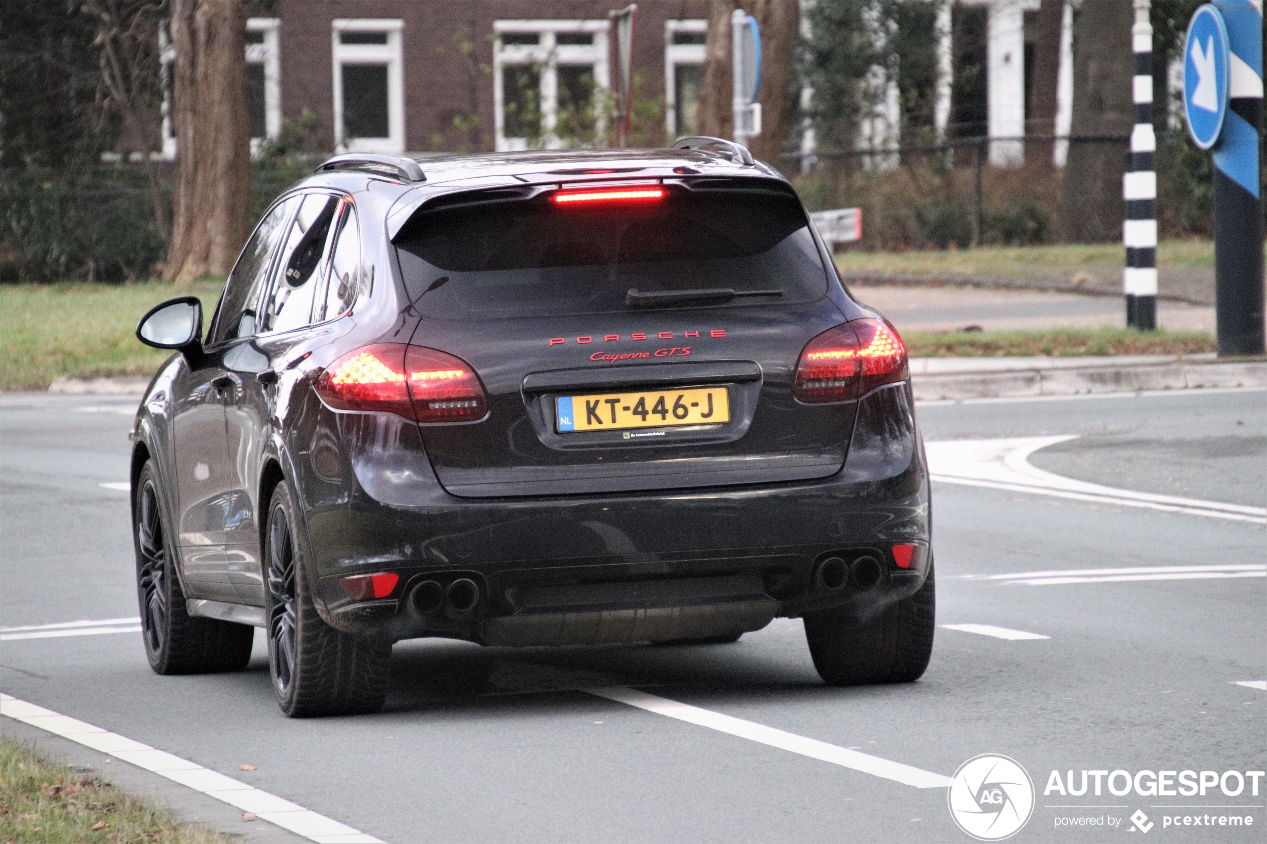 Porsche 958 Cayenne GTS