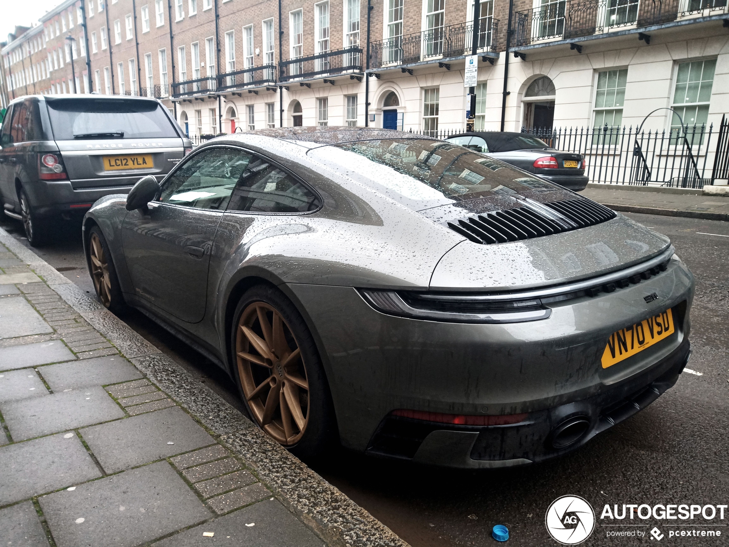 Porsche 992 Carrera 4S