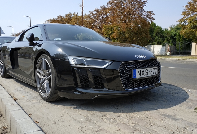 Audi R8 V10 Plus 2015