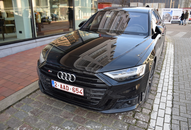 Audi S8 D5