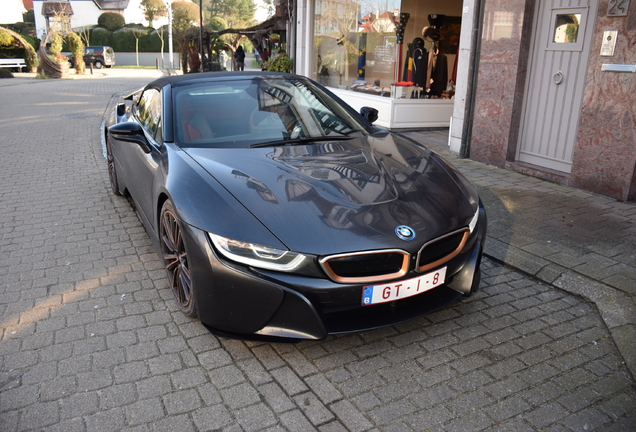 BMW i8 Roadster Ultimate Sophisto Edition