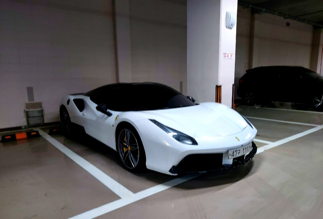 Ferrari 488 Spider Novitec Rosso