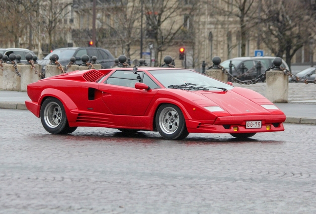 Lamborghini Countach 25th Anniversary