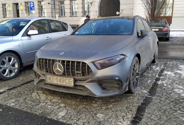 Mercedes-AMG A 45 S W177