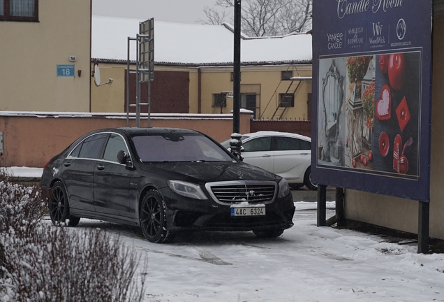 Mercedes-Benz S 63 AMG V222