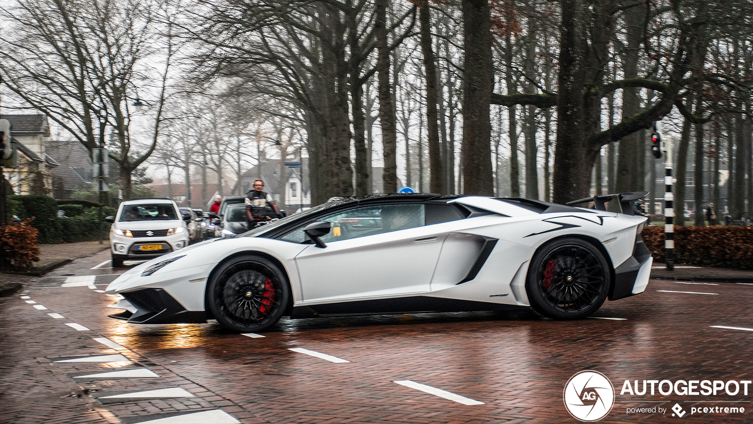 Lamborghini Aventador LP750-4 SuperVeloce Roadster