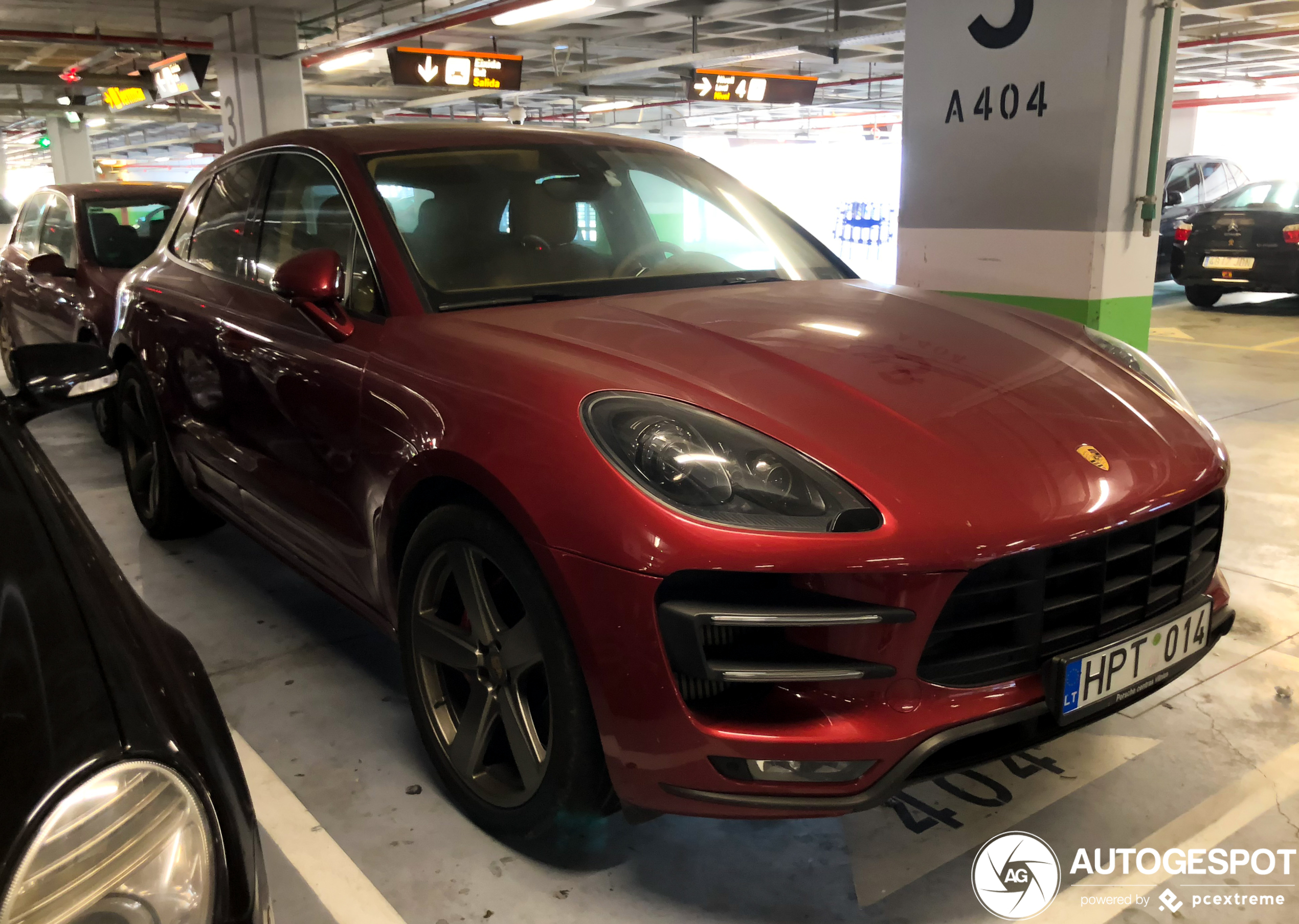 Porsche 95B Macan Turbo