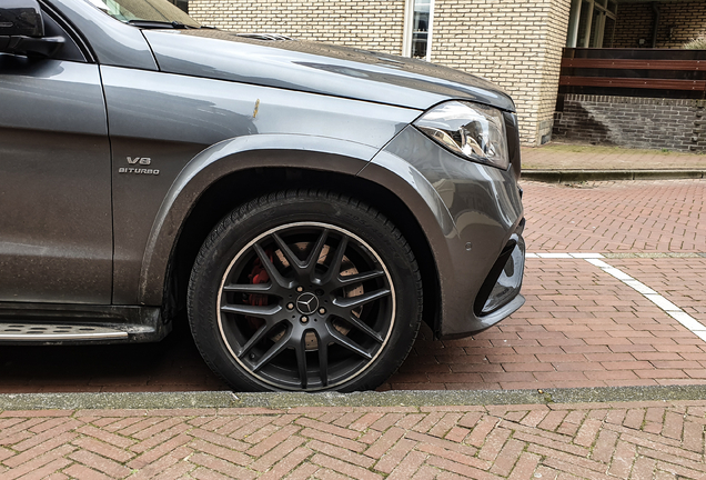 Mercedes-AMG GLS 63 X166