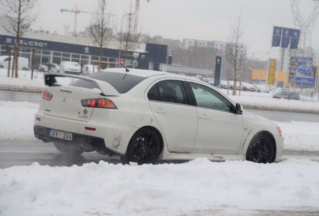 Mitsubishi Lancer Evolution X