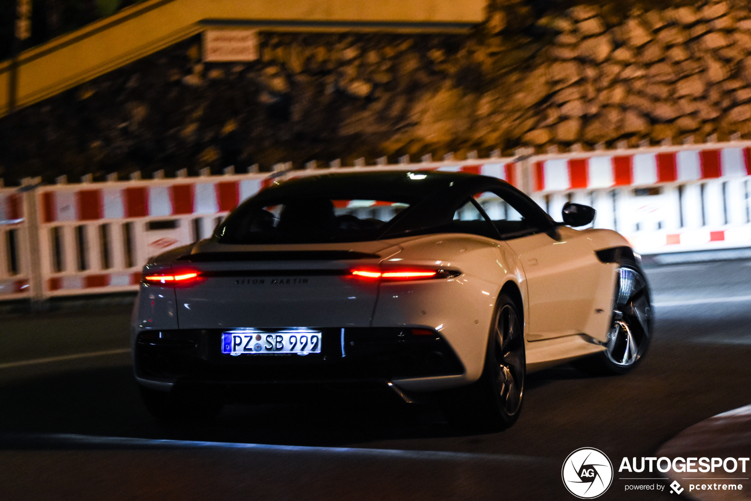 Aston Martin DBS Superleggera