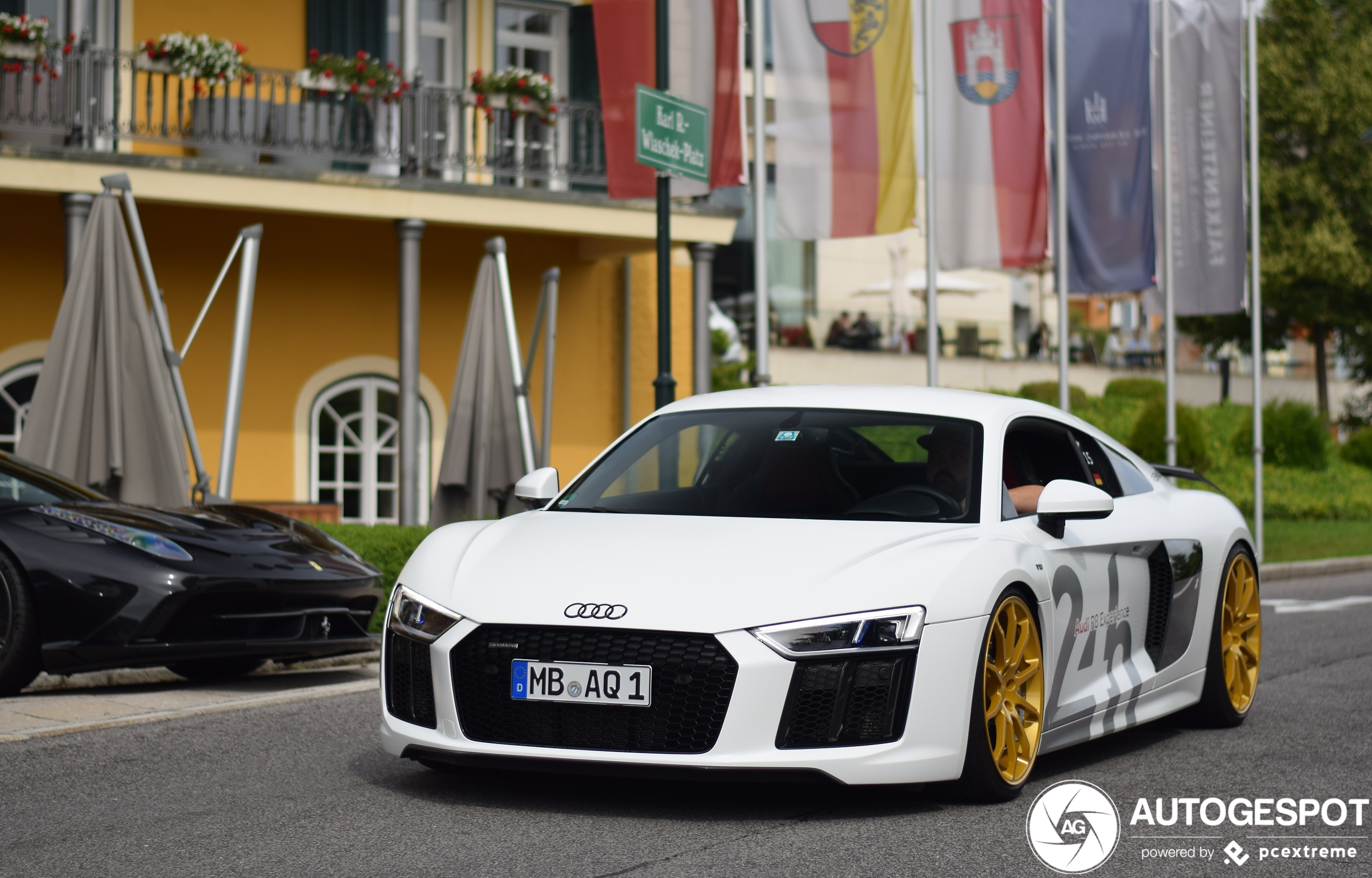 Audi R8 V10 Plus 2015