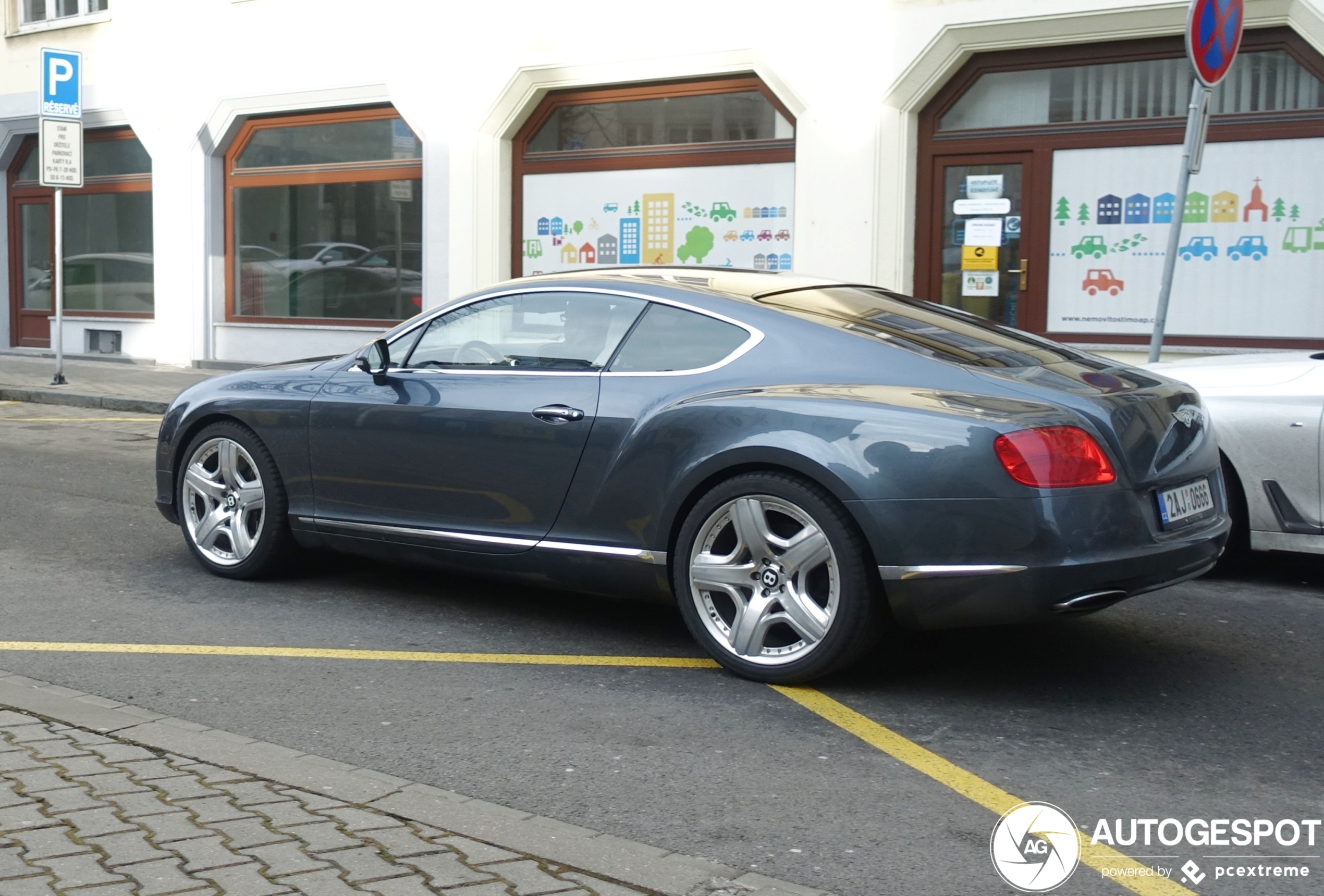 Bentley Continental GT 2012