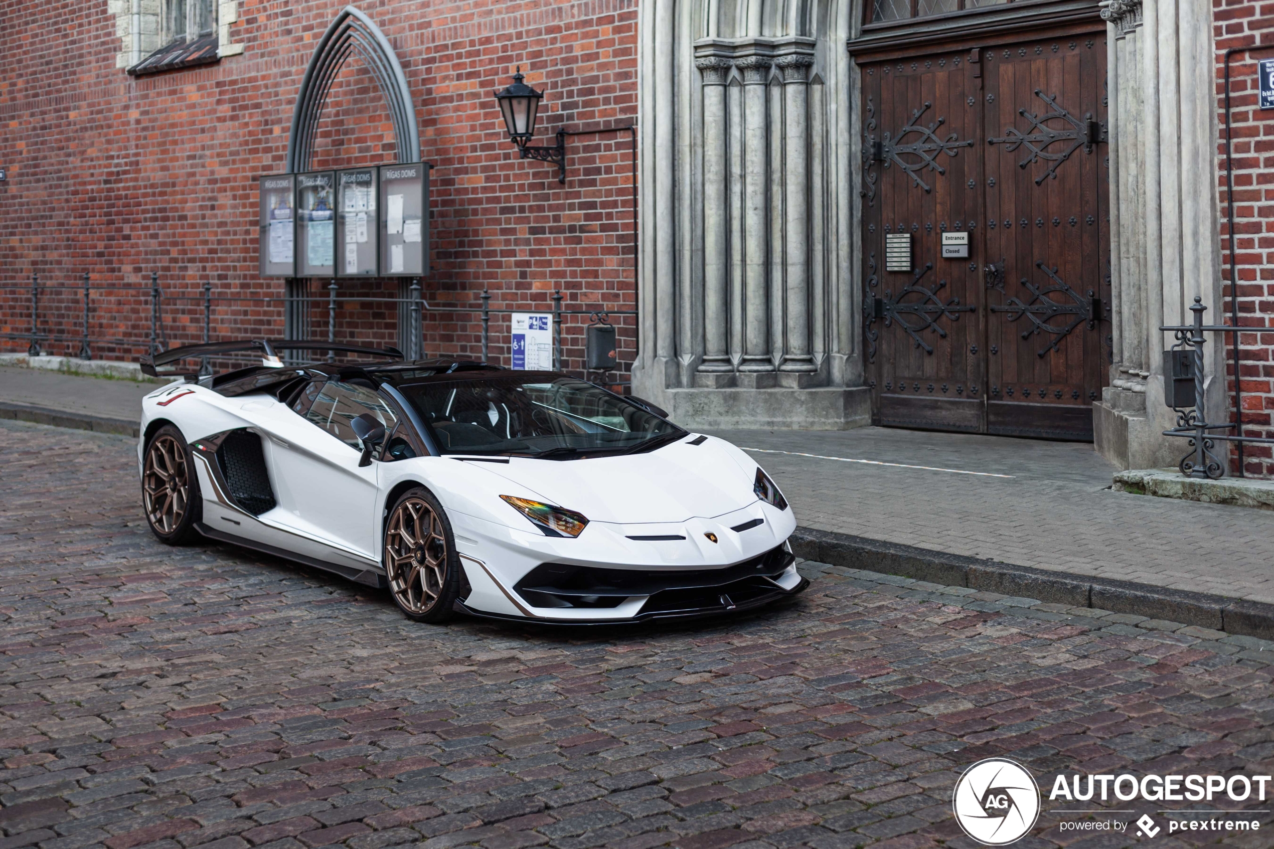 Lamborghini Aventador LP770-4 SVJ Roadster