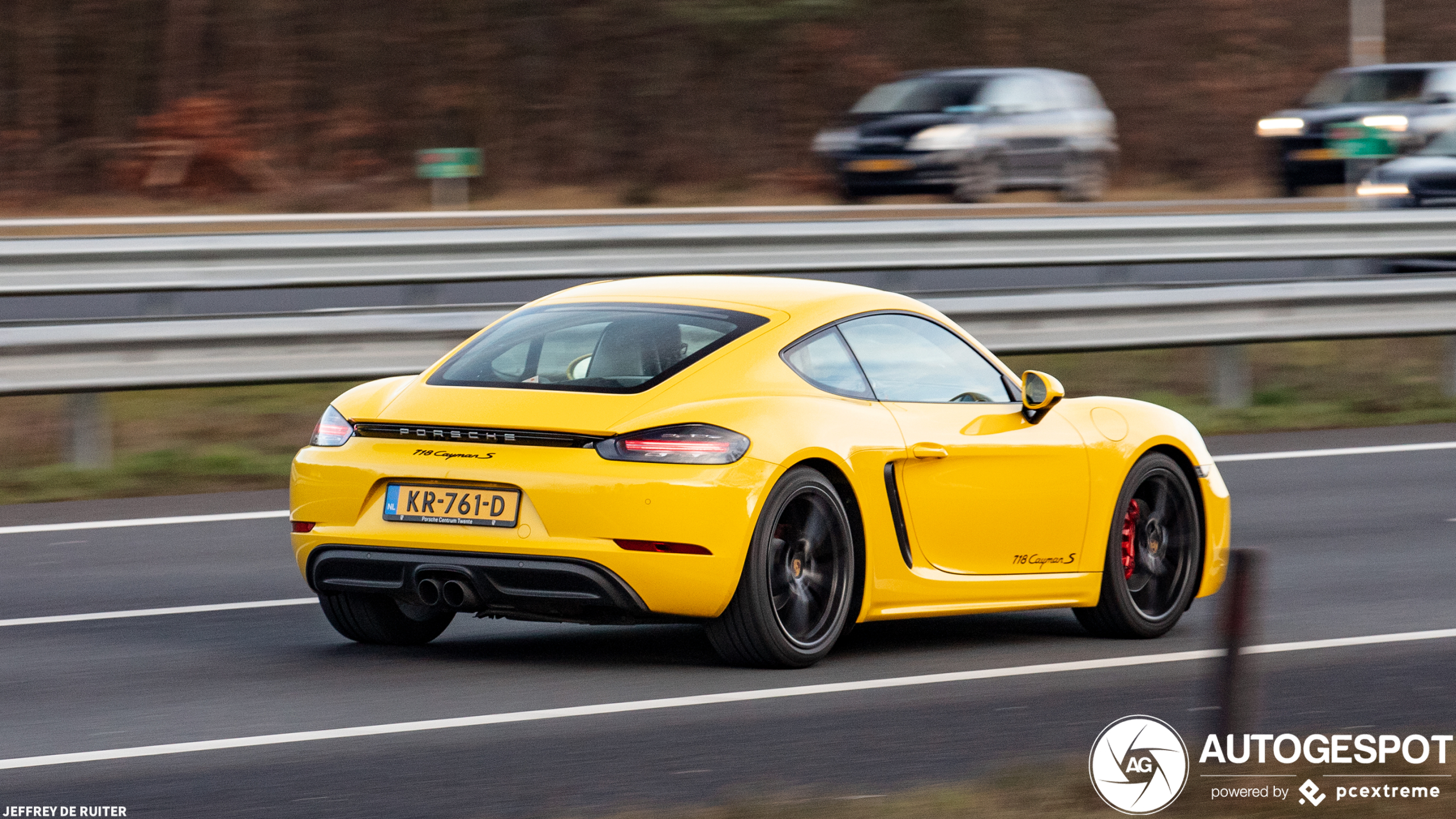 Porsche 718 Cayman S