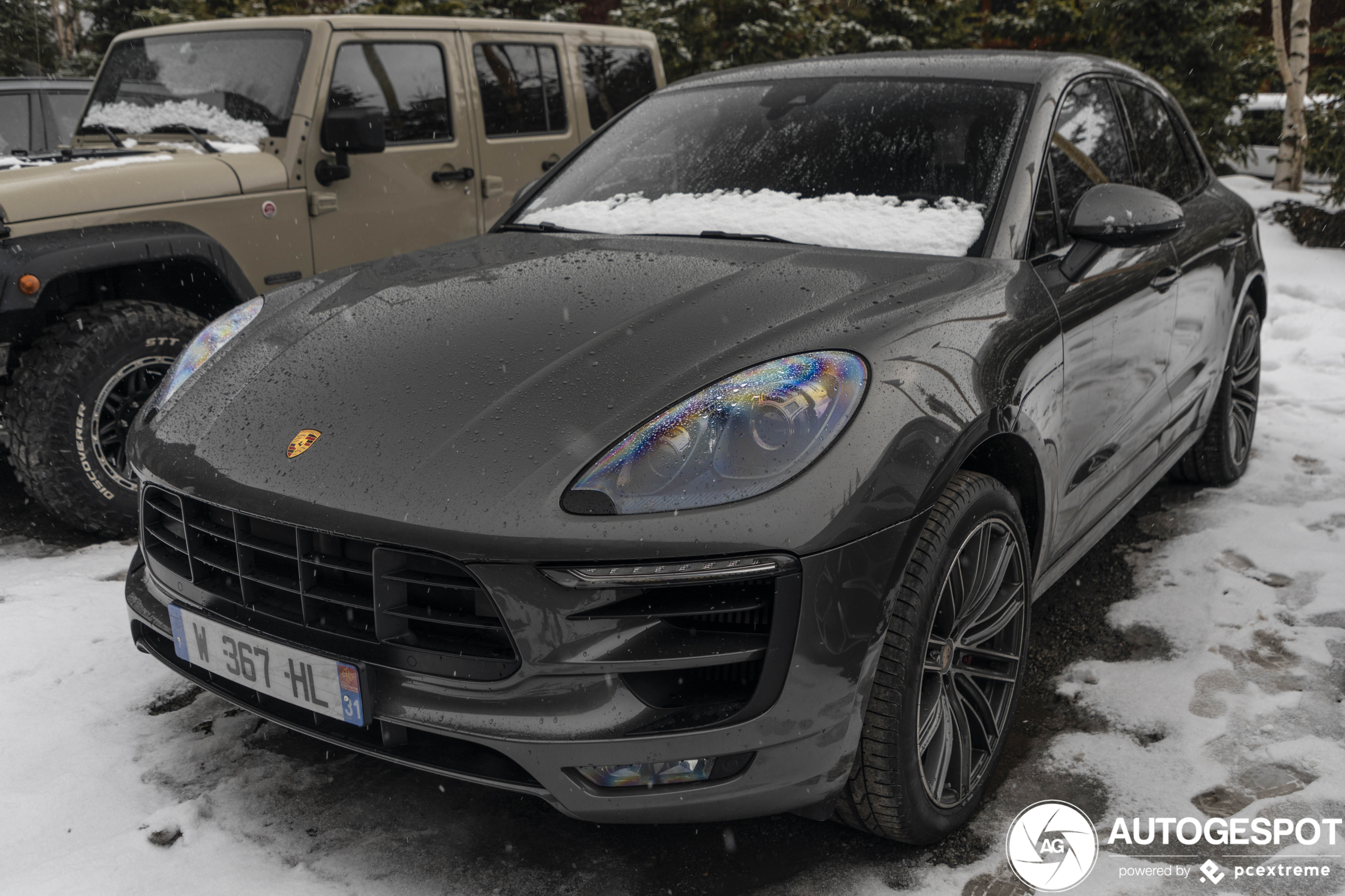 Porsche 95B Macan Turbo